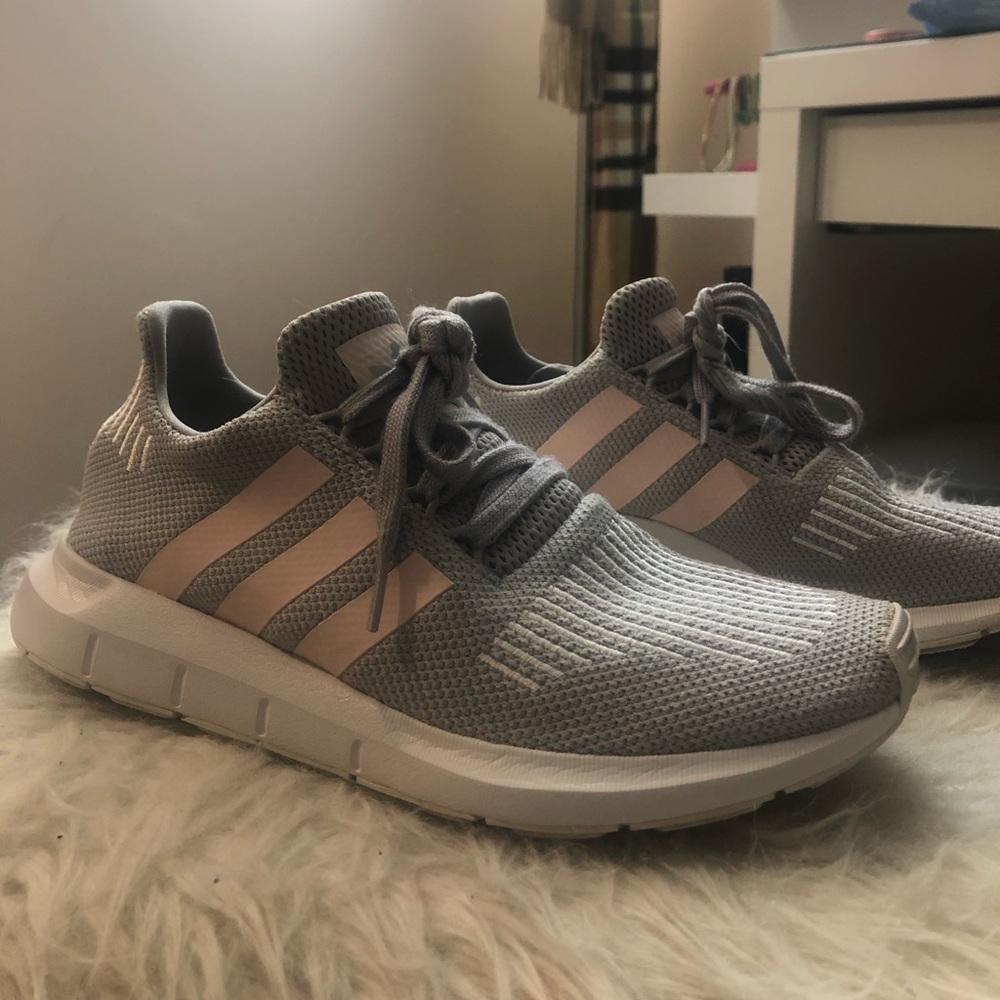 Adidas Swift run tennis shoes